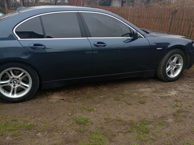 Синий БМВ 7 Серия, объемом двигателя 4.4 л и пробегом 467 тыс. км за 8000 $, фото 7 на Automoto.ua