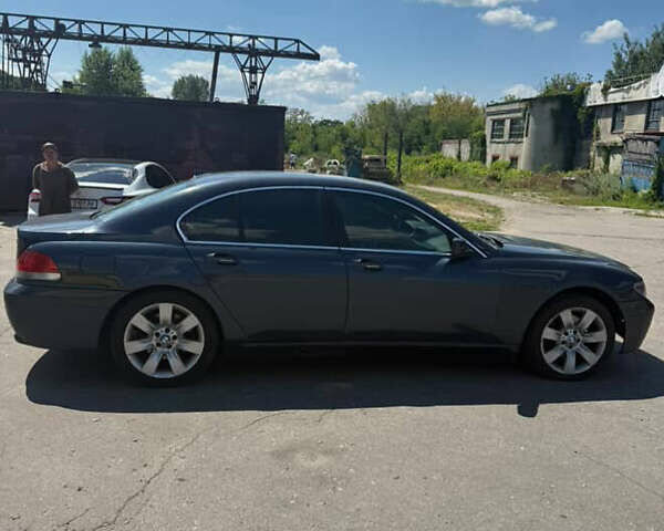 Синій БМВ 7 Серія, об'ємом двигуна 4.4 л та пробігом 333 тис. км за 3700 $, фото 3 на Automoto.ua