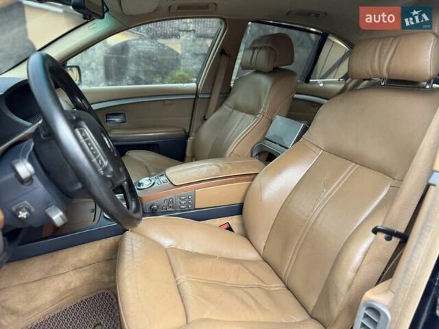 Синий БМВ 7 Серия, объемом двигателя 4.4 л и пробегом 441 тыс. км за 3999 $, фото 23 на Automoto.ua