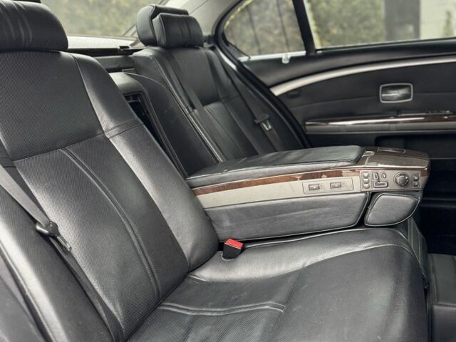 Синий БМВ 7 Серия, объемом двигателя 3.6 л и пробегом 240 тыс. км за 3299 $, фото 6 на Automoto.ua