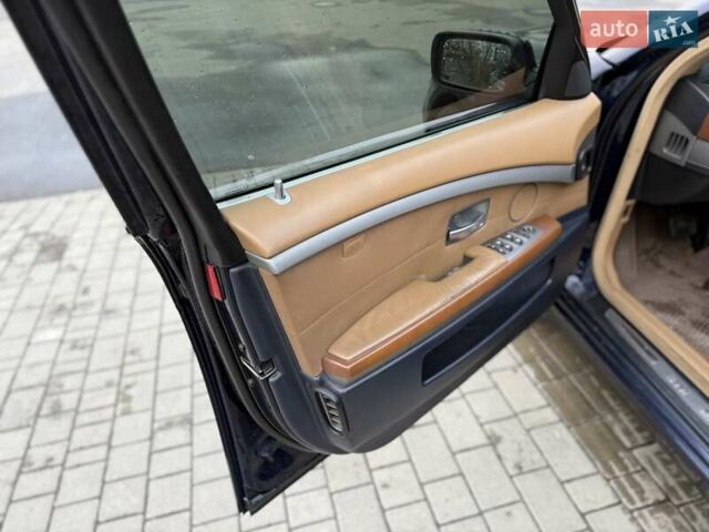 Синий БМВ 7 Серия, объемом двигателя 4.4 л и пробегом 441 тыс. км за 3999 $, фото 28 на Automoto.ua