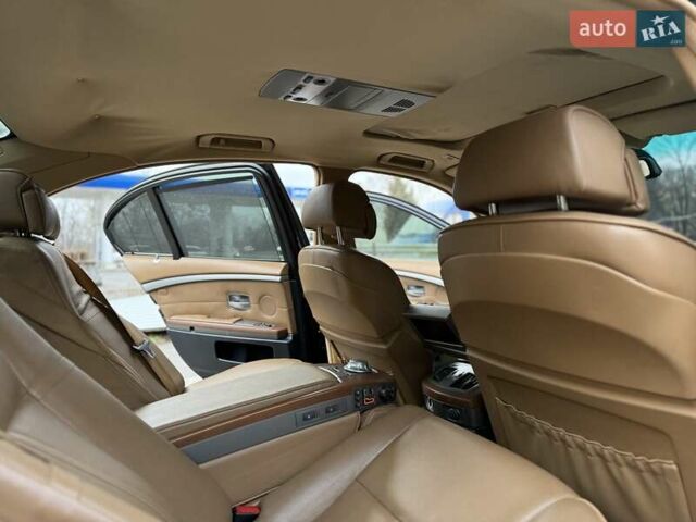 Синий БМВ 7 Серия, объемом двигателя 4.4 л и пробегом 441 тыс. км за 3999 $, фото 16 на Automoto.ua