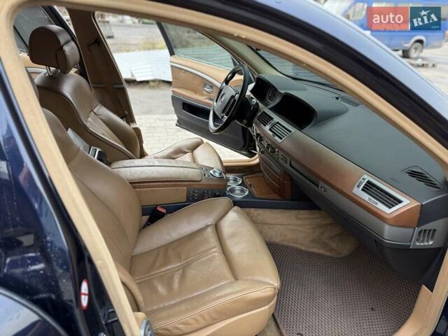 Синий БМВ 7 Серия, объемом двигателя 4.4 л и пробегом 441 тыс. км за 3999 $, фото 13 на Automoto.ua