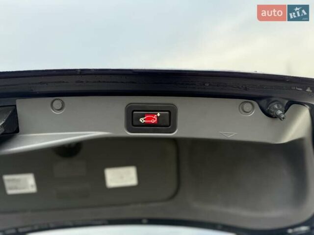 Синий БМВ 7 Серия, объемом двигателя 4.4 л и пробегом 441 тыс. км за 3999 $, фото 20 на Automoto.ua