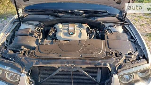 Синій БМВ 7 Серія, об'ємом двигуна 3.4 л та пробігом 350 тис. км за 8000 $, фото 10 на Automoto.ua