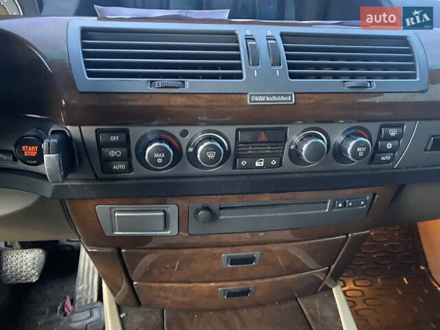 Синий БМВ 7 Серия, объемом двигателя 4 л и пробегом 253 тыс. км за 6700 $, фото 28 на Automoto.ua
