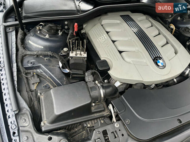 Синий БМВ 7 Серия, объемом двигателя 4.4 л и пробегом 260 тыс. км за 10500 $, фото 16 на Automoto.ua