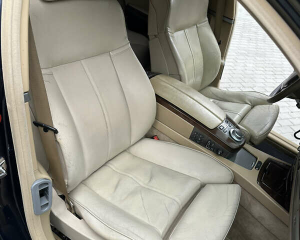 Синій БМВ 7 Серія, об'ємом двигуна 2.99 л та пробігом 313 тис. км за 9300 $, фото 17 на Automoto.ua