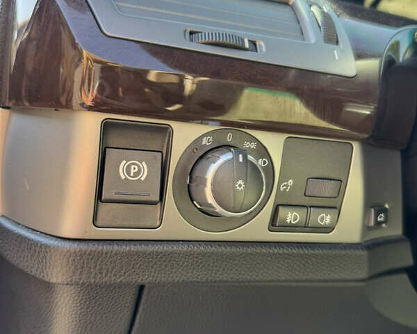 Синий БМВ 7 Серия, объемом двигателя 3.98 л и пробегом 270 тыс. км за 7500 $, фото 14 на Automoto.ua