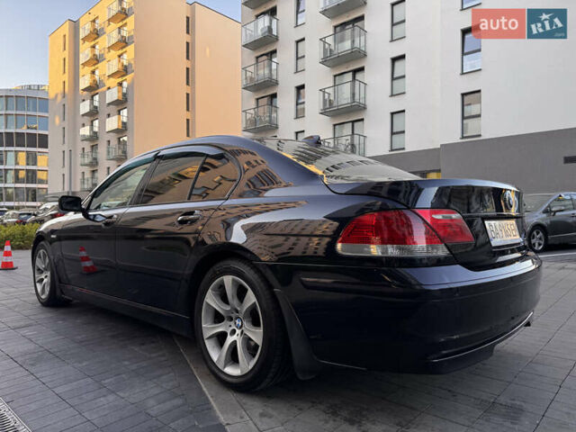 Синий БМВ 7 Серия, объемом двигателя 4.8 л и пробегом 258 тыс. км за 8900 $, фото 5 на Automoto.ua