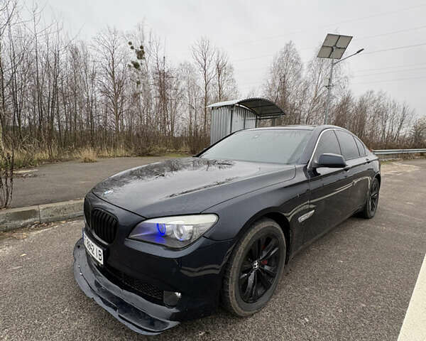 Синій БМВ 7 Серія, об'ємом двигуна 3 л та пробігом 288 тис. км за 13000 $, фото 5 на Automoto.ua