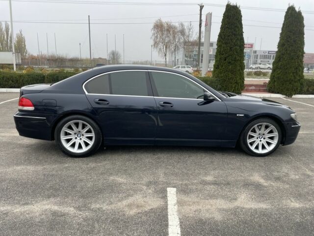 Синий БМВ 7 Серия, объемом двигателя 3 л и пробегом 280 тыс. км за 4750 $, фото 6 на Automoto.ua