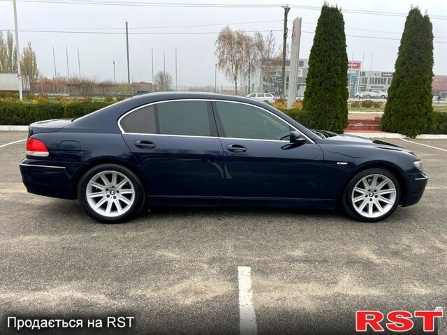 Синій БМВ 7 Серія, об'ємом двигуна 3 л та пробігом 280 тис. км за 4750 $, фото 5 на Automoto.ua