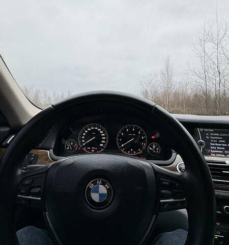 Синій БМВ 7 Серія, об'ємом двигуна 3 л та пробігом 288 тис. км за 13000 $, фото 7 на Automoto.ua