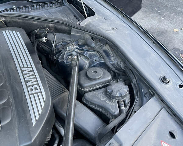 Синій БМВ 7 Серія, об'ємом двигуна 2.99 л та пробігом 277 тис. км за 18000 $, фото 23 на Automoto.ua