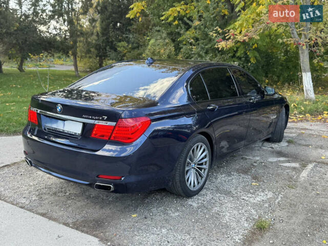 Синий БМВ 7 Серия, объемом двигателя 4.39 л и пробегом 266 тыс. км за 17700 $, фото 17 на Automoto.ua
