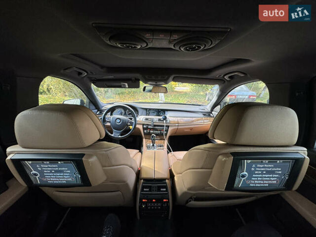 Синий БМВ 7 Серия, объемом двигателя 4.39 л и пробегом 266 тыс. км за 17700 $, фото 2 на Automoto.ua