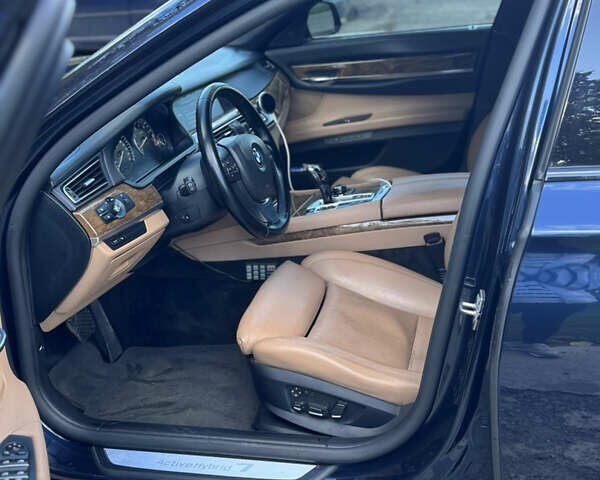 Синий БМВ 7 Серия, объемом двигателя 4.39 л и пробегом 266 тыс. км за 17700 $, фото 15 на Automoto.ua