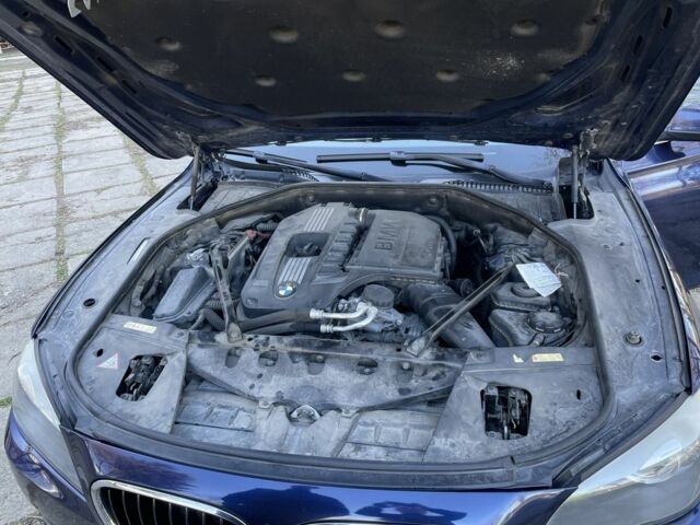 Синій БМВ 7 Серія, об'ємом двигуна 3 л та пробігом 233 тис. км за 13500 $, фото 8 на Automoto.ua