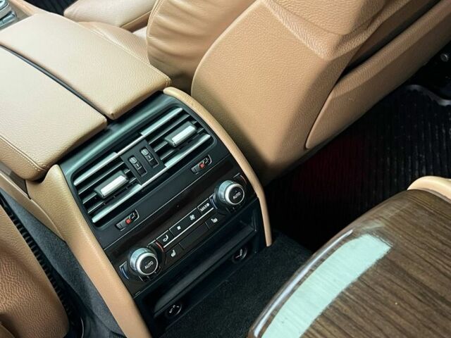 Синій БМВ 7 Серія, об'ємом двигуна 3 л та пробігом 168 тис. км за 14999 $, фото 7 на Automoto.ua