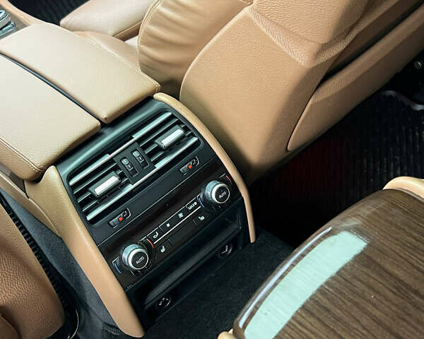 Синий БМВ 7 Серия, объемом двигателя 3 л и пробегом 168 тыс. км за 14999 $, фото 13 на Automoto.ua