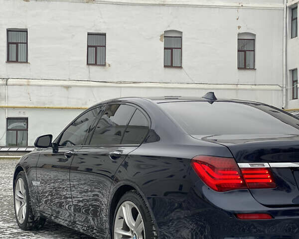 Синій БМВ 7 Серія, об'ємом двигуна 3 л та пробігом 250 тис. км за 13500 $, фото 7 на Automoto.ua