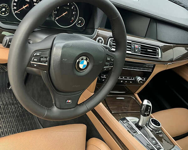 Синий БМВ 7 Серия, объемом двигателя 3 л и пробегом 168 тыс. км за 14999 $, фото 9 на Automoto.ua