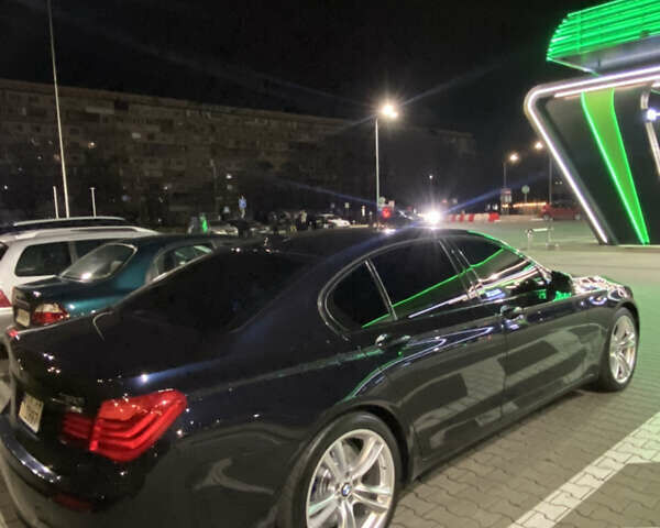 Синий БМВ 7 Серия, объемом двигателя 4.39 л и пробегом 153 тыс. км за 16800 $, фото 5 на Automoto.ua