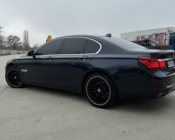 Синий БМВ 7 Серия, объемом двигателя 3 л и пробегом 299 тыс. км за 17900 $, фото 9 на Automoto.ua