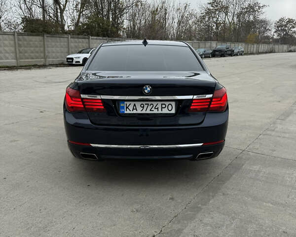 Синий БМВ 7 Серия, объемом двигателя 3 л и пробегом 299 тыс. км за 17900 $, фото 7 на Automoto.ua