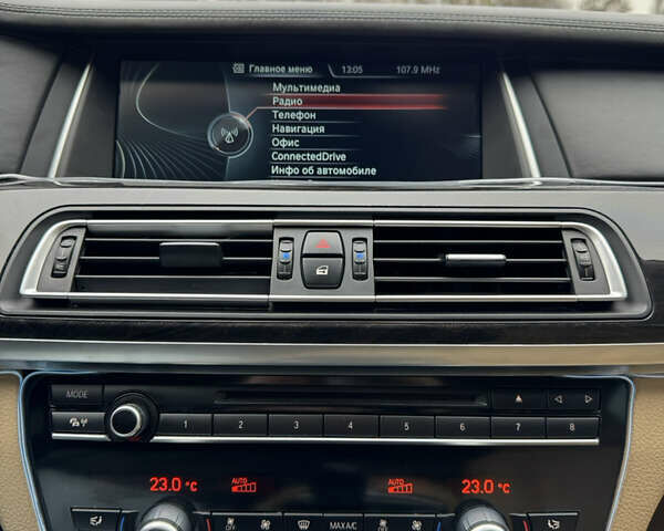 Синий БМВ 7 Серия, объемом двигателя 3 л и пробегом 299 тыс. км за 17900 $, фото 36 на Automoto.ua