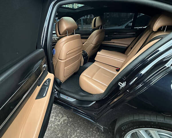 Синий БМВ 7 Серия, объемом двигателя 4.39 л и пробегом 153 тыс. км за 17900 $, фото 78 на Automoto.ua