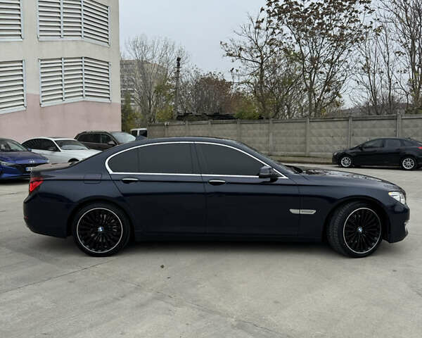 Синий БМВ 7 Серия, объемом двигателя 3 л и пробегом 299 тыс. км за 17900 $, фото 3 на Automoto.ua