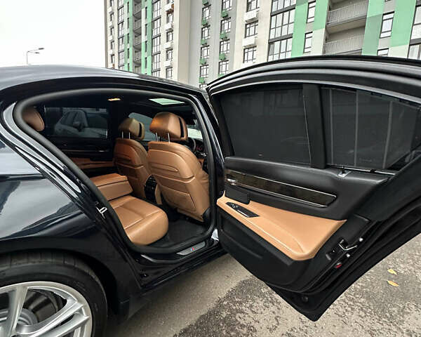 Синий БМВ 7 Серия, объемом двигателя 4.39 л и пробегом 153 тыс. км за 17900 $, фото 103 на Automoto.ua