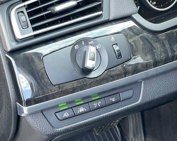 Синий БМВ 7 Серия, объемом двигателя 2.98 л и пробегом 190 тыс. км за 17800 $, фото 20 на Automoto.ua