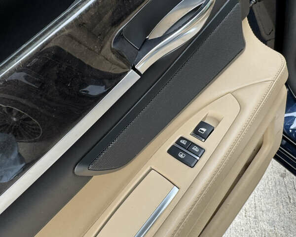 Синий БМВ 7 Серия, объемом двигателя 3 л и пробегом 299 тыс. км за 17900 $, фото 22 на Automoto.ua