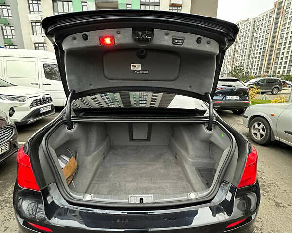 Синий БМВ 7 Серия, объемом двигателя 4.39 л и пробегом 153 тыс. км за 17900 $, фото 92 на Automoto.ua