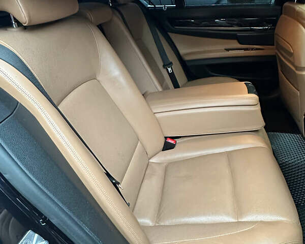 Синий БМВ 7 Серия, объемом двигателя 4.39 л и пробегом 153 тыс. км за 17900 $, фото 9 на Automoto.ua