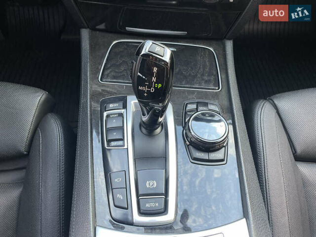 Синий БМВ 7 Серия, объемом двигателя 2.98 л и пробегом 190 тыс. км за 17800 $, фото 24 на Automoto.ua