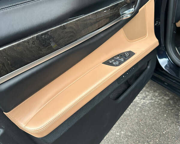 Синий БМВ 7 Серия, объемом двигателя 4.39 л и пробегом 153 тыс. км за 17900 $, фото 106 на Automoto.ua