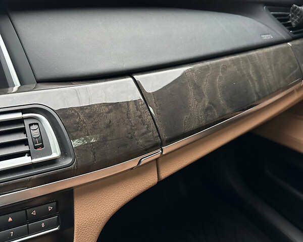 Синий БМВ 7 Серия, объемом двигателя 4.39 л и пробегом 153 тыс. км за 16800 $, фото 61 на Automoto.ua