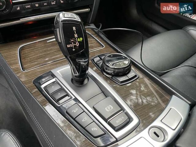 Синий БМВ 7 Серия, объемом двигателя 3 л и пробегом 227 тыс. км за 25555 $, фото 41 на Automoto.ua