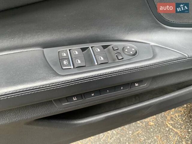 Синий БМВ 7 Серия, объемом двигателя 3 л и пробегом 227 тыс. км за 25555 $, фото 32 на Automoto.ua