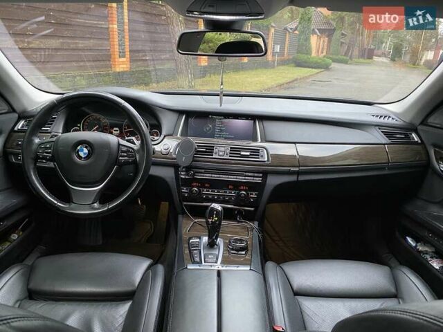 Синий БМВ 7 Серия, объемом двигателя 3 л и пробегом 227 тыс. км за 25555 $, фото 30 на Automoto.ua