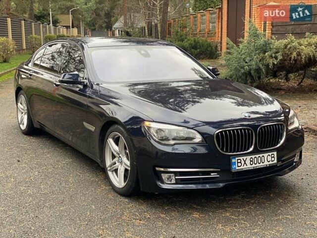 Синий БМВ 7 Серия, объемом двигателя 3 л и пробегом 227 тыс. км за 25555 $, фото 1 на Automoto.ua