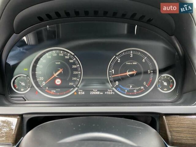 Синий БМВ 7 Серия, объемом двигателя 3 л и пробегом 227 тыс. км за 25555 $, фото 38 на Automoto.ua