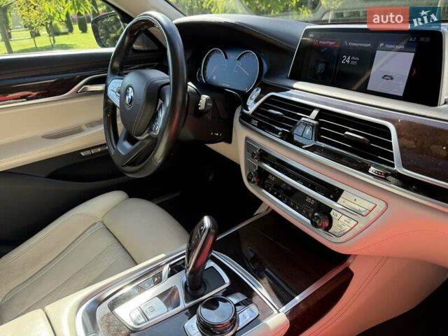 Синий БМВ 7 Серия, объемом двигателя 4.39 л и пробегом 57 тыс. км за 38900 $, фото 35 на Automoto.ua