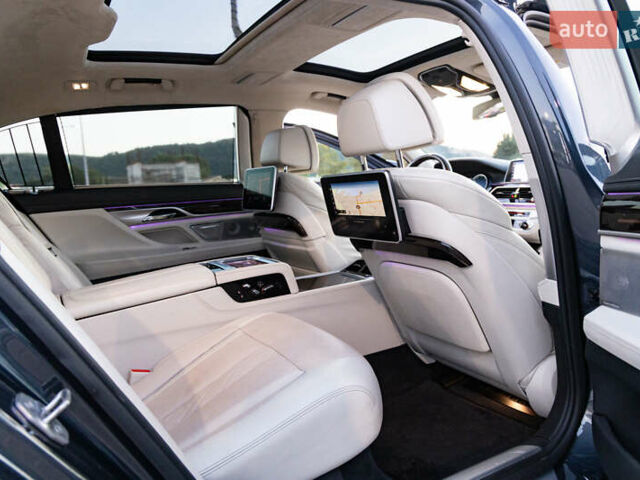 Синий БМВ 7 Серия, объемом двигателя 4.39 л и пробегом 51 тыс. км за 36000 $, фото 35 на Automoto.ua