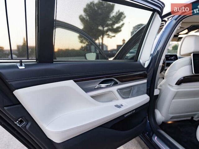 Синий БМВ 7 Серия, объемом двигателя 4.39 л и пробегом 51 тыс. км за 36000 $, фото 13 на Automoto.ua