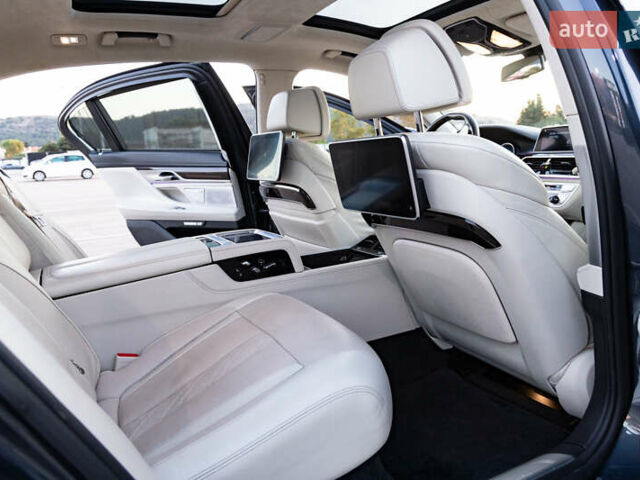 Синий БМВ 7 Серия, объемом двигателя 4.39 л и пробегом 51 тыс. км за 36000 $, фото 18 на Automoto.ua